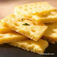 Cracker Parmigiano e Rosmarino Croccantezza Fatta in Casa