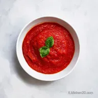Passata di Pomodoro Fatta in Casa Ricetta della Nonna
