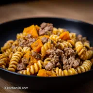 Pasta con Salsiccia e Zucca: Ricetta Facile che Scalda il Cuore!