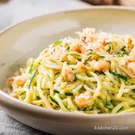 Pasta con le Zucchine e Gamberetti: Ricetta Facile e Veloce!