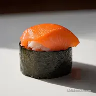 Sushi allItaliana con Salmone Ricetta Felicit&agrave; in un Boccone